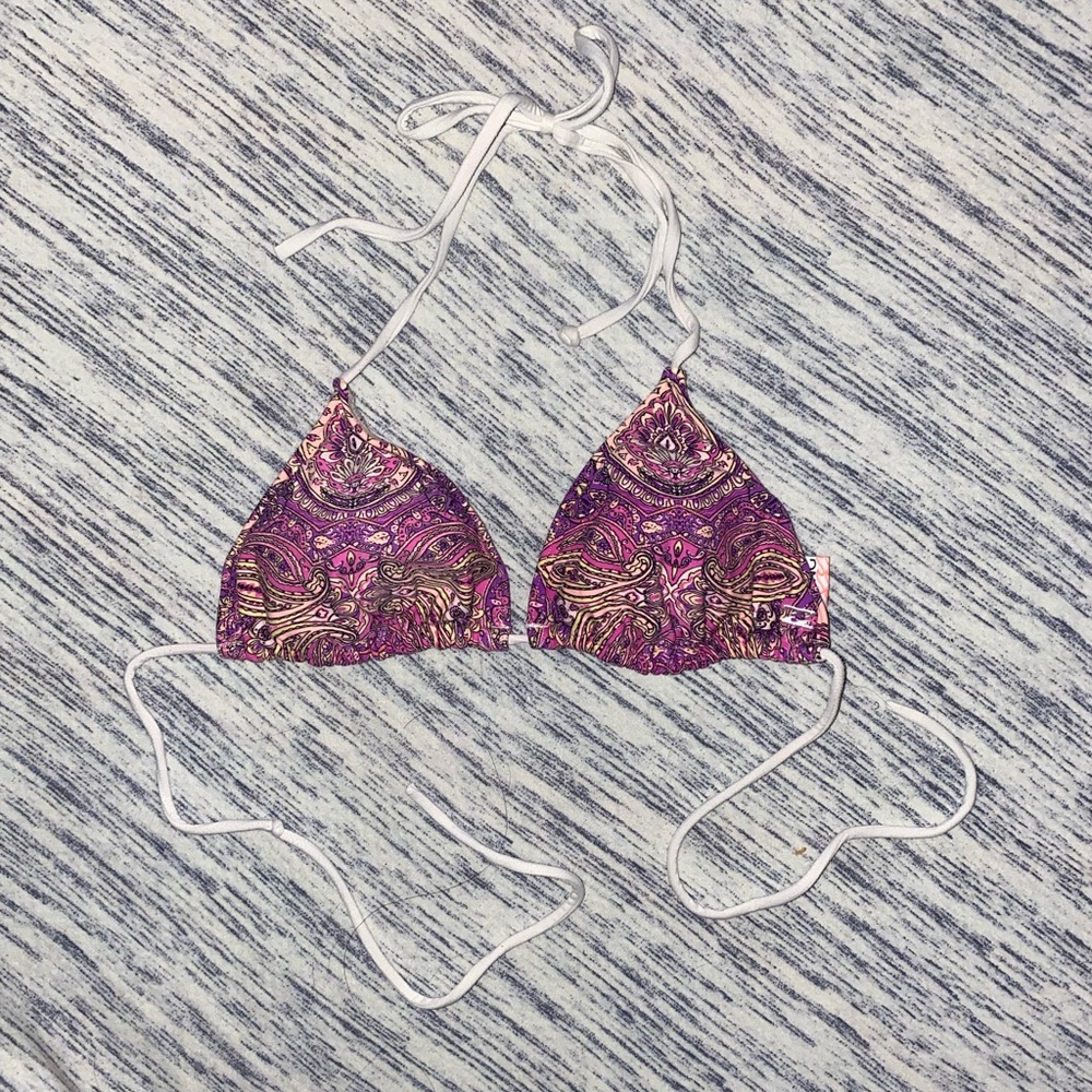 Billabong bikini top